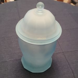 Tiara Vintage candy jar.